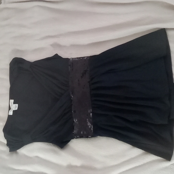 π₯³1/2OFFπ WHBM sequins waist sleeveless classy elegant Blackback tie top